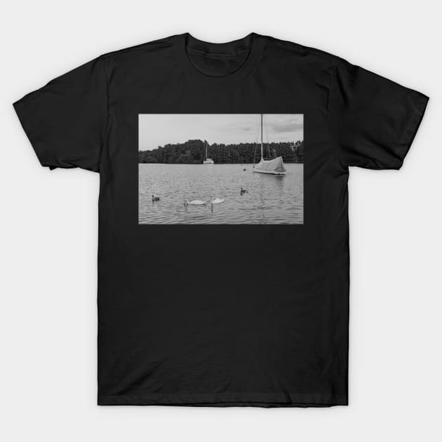 Wroxham Broad in the Norfolk Broads National Park T-Shirt by yackers1